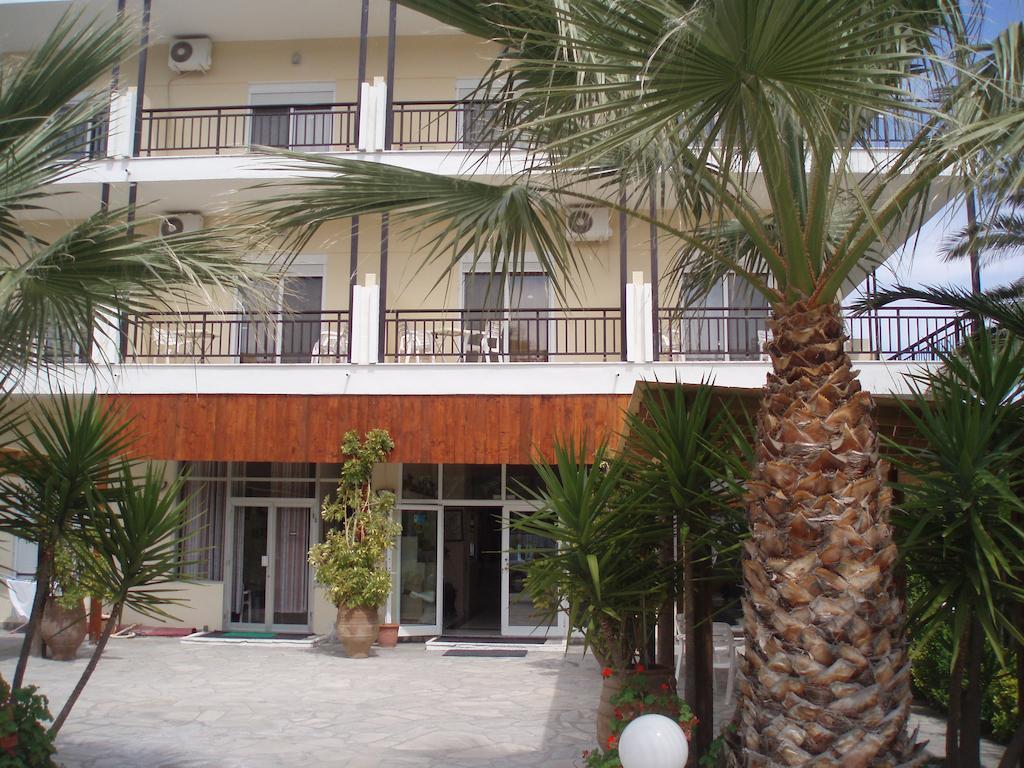 Kopsis Beach Hotel 페프코초리 외부 사진